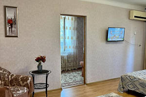 Отели Дагестана в центре, "В Самом Центре" 2х-комнатная в центре - забронировать номер