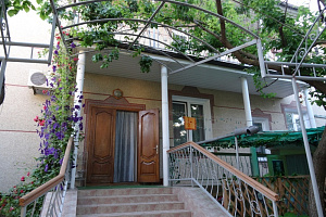 Гостевые дома Крыма с питанием, "Уют" с питанием - забронировать номер