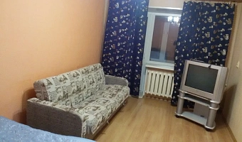 &quot;Уютная в районе вокзала&quot; 1-комнатная квартира в Североуральске - фото 2