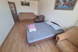 Квартиры Златоуста на месяц, 2х-комнатная 3-й микрорайон проспекта имени Ю.А. Гагарина 2 на месяц - снять