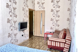 Гостиницы Тулы в центре, "На Садовом переулке ряс Кремлем" 1-комнатная в центре - забронировать номер