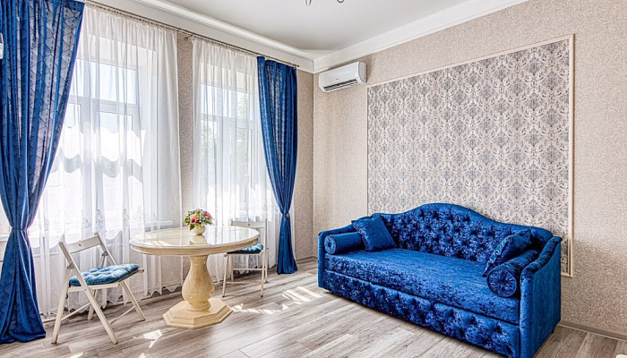 2х-комнатная квартира Островского 36 в Казани - фото 1