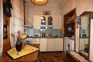 Дома в Адлере с кухней, Кирова 125 с кухней - снять