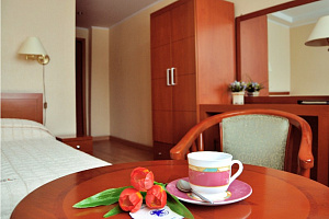 Гостиницы Южно-Сахалинска недорого, "Турист" гостиничный комплекс недорого - раннее бронирование