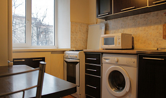 1-комнатная квартира Орджоникидзе 62 в Тюмени - фото 4