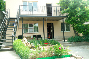 Гостевые дома Севастополя в центре, "Наталья" в центре - фото