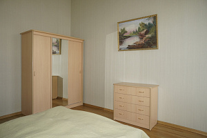 Отели Ленинградской области в горах, "На Набережной" 2х-комнатная в горах - забронировать номер