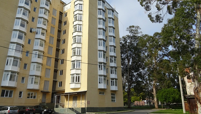 4х-комнатная квартира Курчатова 60 кв 32 в п. Агудзера (Сухум) - фото 1