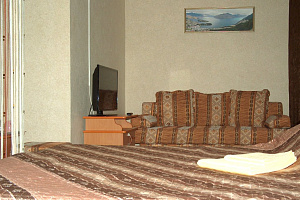 Гостиницы Тюмени у парка, "Четыре комнаты" мини-отель у парка - цены