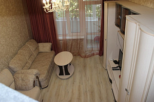 Отели Дивноморского с кухней в номере, 2х-комнатная Горная 9 с кухней в номере - раннее бронирование