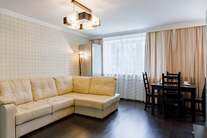 Квартира-студия Свободы 60