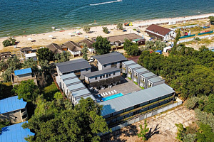 Базы отдыха Голубицкой рядом с пляжем, "Azov Village" рядом с пляжем - забронировать