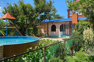 Гостевые дома Кучугур с бассейном, "Гагарина" с бассейном - цены