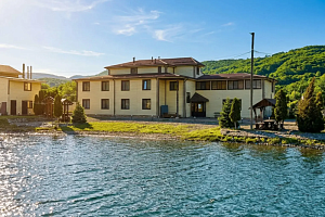 "Горное Озеро" гостиница