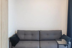 "Тюльпанов 25" квратира-студия