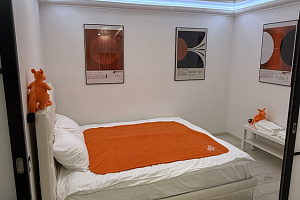 1-комнатная квартира Космонавтов 23к3