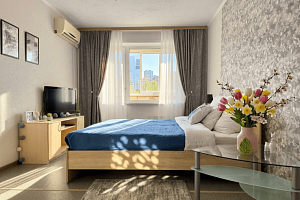 "Код Комфорта на Цветном 5" 1-комнатная квартира