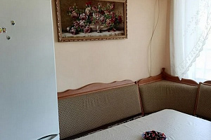 Квартиры Абхазии на неделю, 2х-комнатная Чамагуа 28 кв 37 на неделю - снять