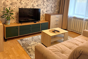 2х-комнатная квартира Волжская 193