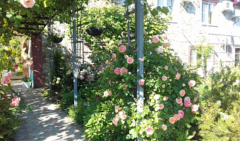 &quot;Розовый Аромат&quot; гостевой дом в Новомихайловском - фото 4