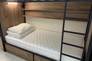 Фото номера «Кровать в общем 4-местном номере», 1