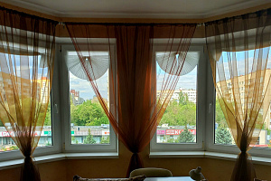 &quot;Просторная и уютная&quot; 2х-комнатная квартира в Волгограде 7