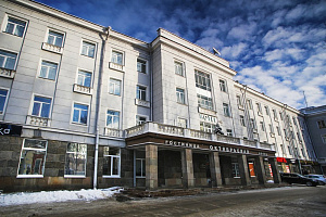 Гостиницы Пскова с парковкой, "Октябрьская" с парковкой
