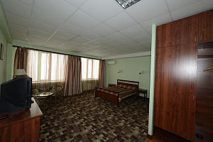 Гостиницы Новосибирска с сауной, "Аврора" с сауной - забронировать номер