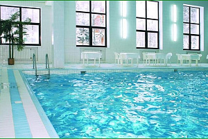 Гостиницы Ярославля с бассейном, "Ярославль" парк-отель с бассейном - раннее бронирование