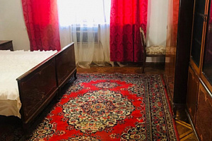 Гостевые дома Абхазии недорого, "Сосновый Рай" недорого - раннее бронирование