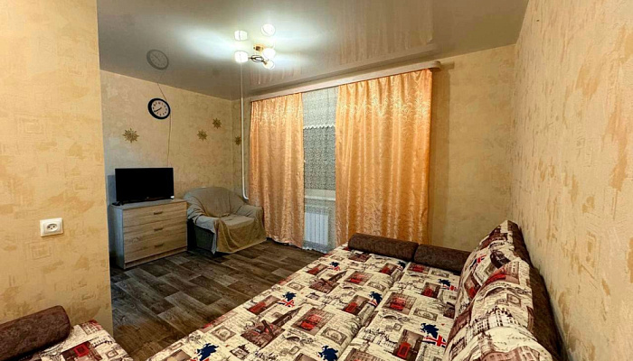 &quot;Уютная на 9-й мкр&quot; 1-комнатная квартира в Тобольске - фото 1