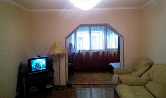 2х-комнатная квартира Ардзинба 22 в Сухуме - фото 2
