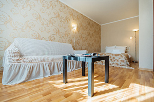 Мотели в Калуге, 1-комнатная Суворова 5 этаж 4 мотель - фото