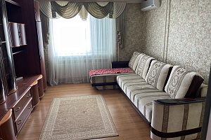 2х-комнатная квартира Евпаторийская 26 в п. Черноморское фото 2