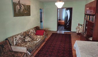 3к-комнатная квартира Адлейба 232 в Сухуме - фото 3