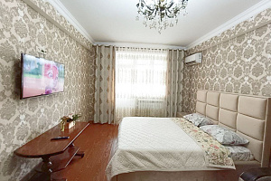 Отели Дагестана с подогреваемым бассейном, "Уютная в самом центре города" 1-комнатная с подогреваемым бассейном