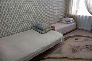 Гостиница в , 1-комнатная Султангалиева 24 - фото