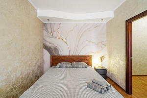 "На Севастопольской 22" 1-комнатная квартира