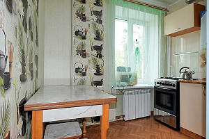 Квартиры Евпатории летом, 2х-комнатная Фрунзе 31 летом - фото