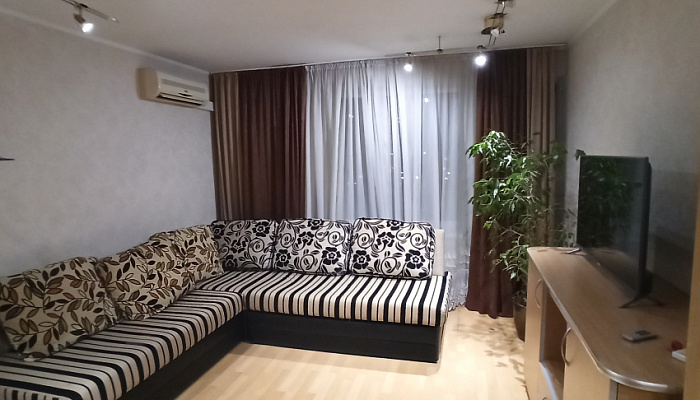 &quot;Комфортное Проживание в Центре&quot; 2х-комнатная квартира в Калининграде - фото 1
