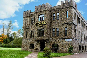 Отели Пушкина у парка, "Старый Замок" у парка - фото
