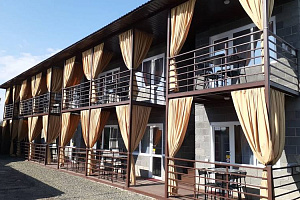 Гостиницы Ярового с аквапарком, "Ривьера" с аквапарком - фото