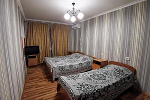 Квартиры Гагры 2-комнатные, "Серебряное Руно" 1-комнатная 2х-комнатная