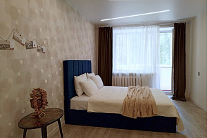 Гостиницы Ижевска рейтинг, "В гостях у замминистра" 2х-комнатная рейтинг - цены