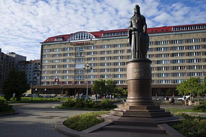 Гостиницы Пскова с парковкой, "Рижская" с парковкой - фото