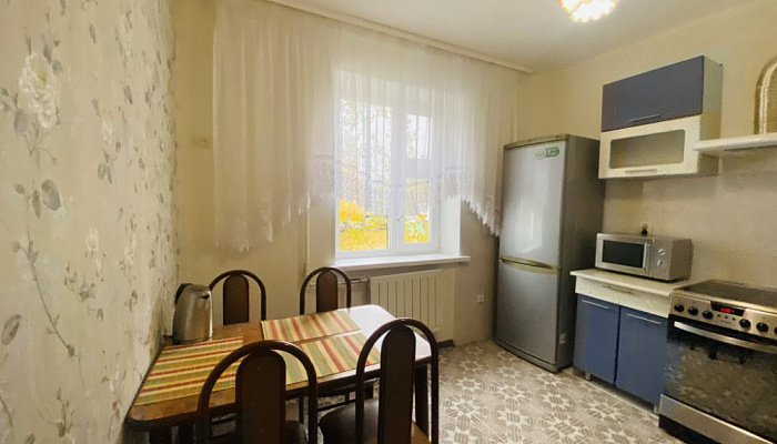 2х-комнатная квартира Ленина 78 в Ноябрьске - фото 1