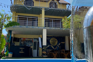 Гостиницы Сириуса с бассейном, "Skayfom" с бассейном - фото