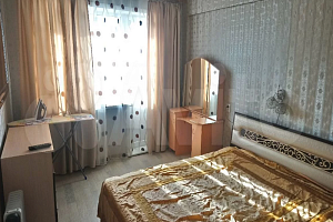Гостиница в , 2х-комнатная Краснопартизанская 68 кв 17 - фото