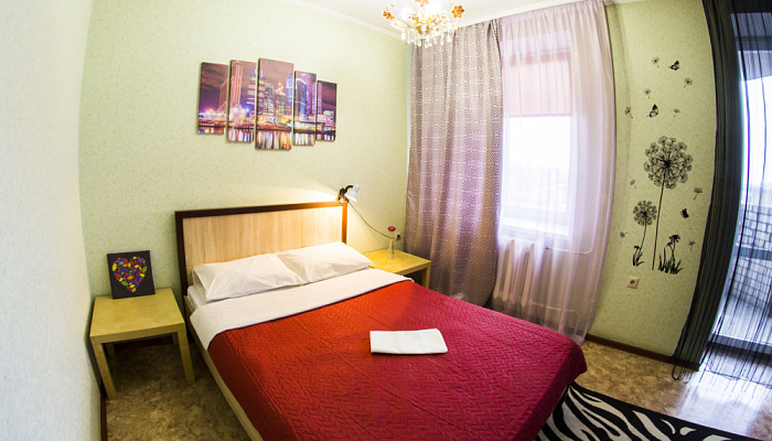 1-комнатная квартира Жукова 144 в Омске - фото 1