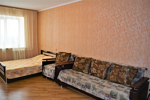 Квартиры Орла с размещением с животными, 3х-комнатная Наугорское 76 с размещением с животными - раннее бронирование